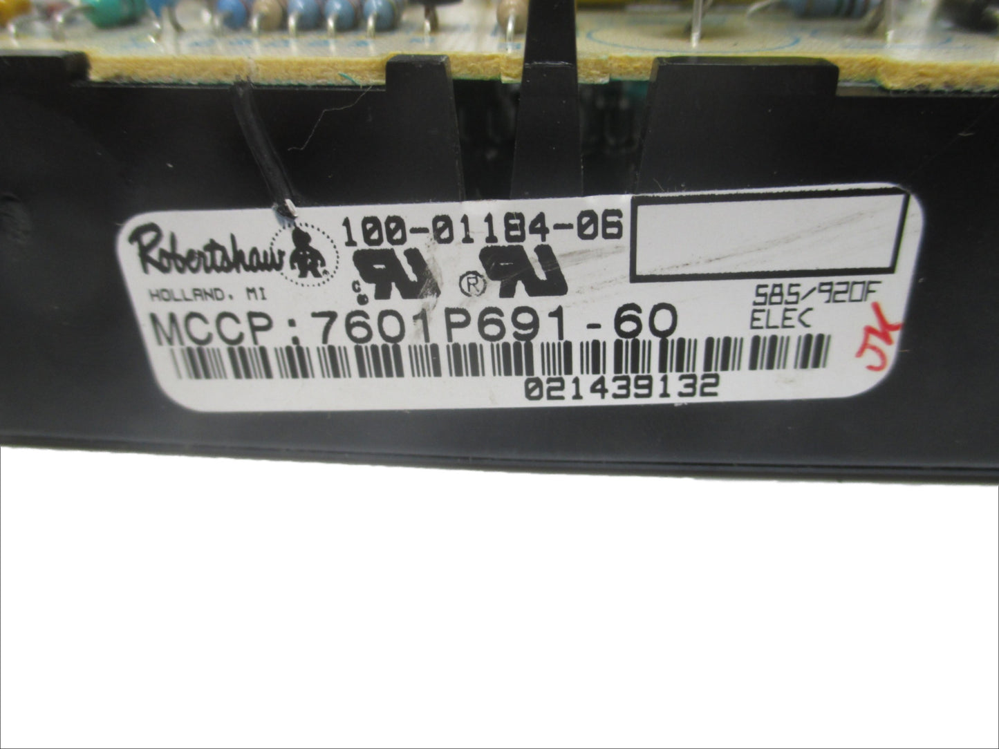 Maytag Amana Stove Control Board 7601P691-60 - Detail View