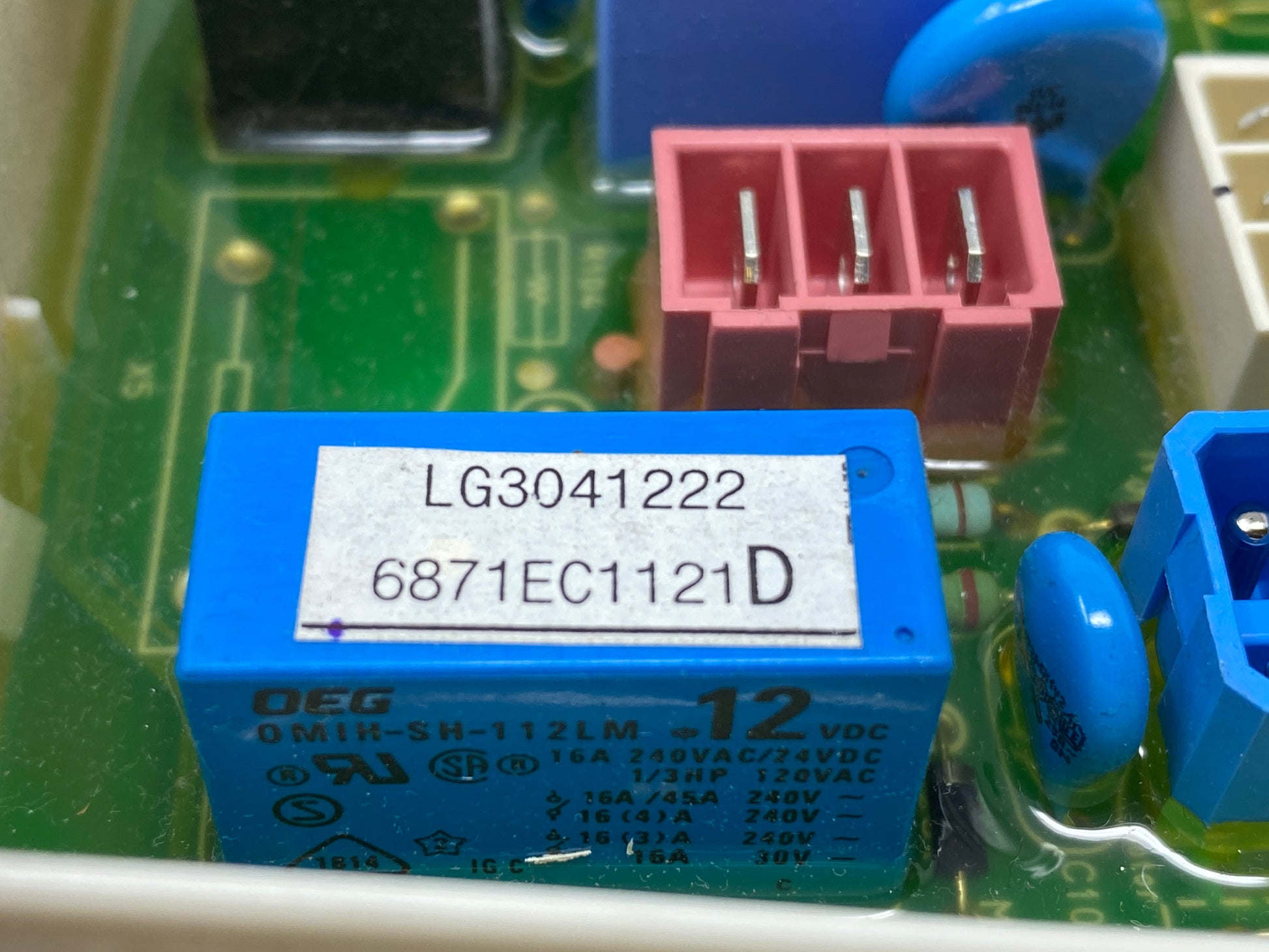 LG Control Board 6871EC1121D - Side View